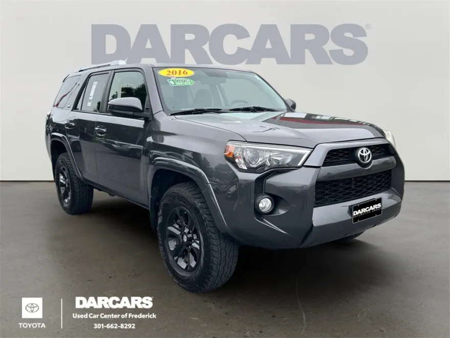 2016 Toyota 4Runner Base photo 1