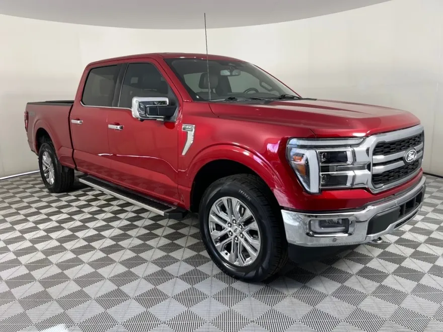 2024 Ford F-150 Lariat photo 1