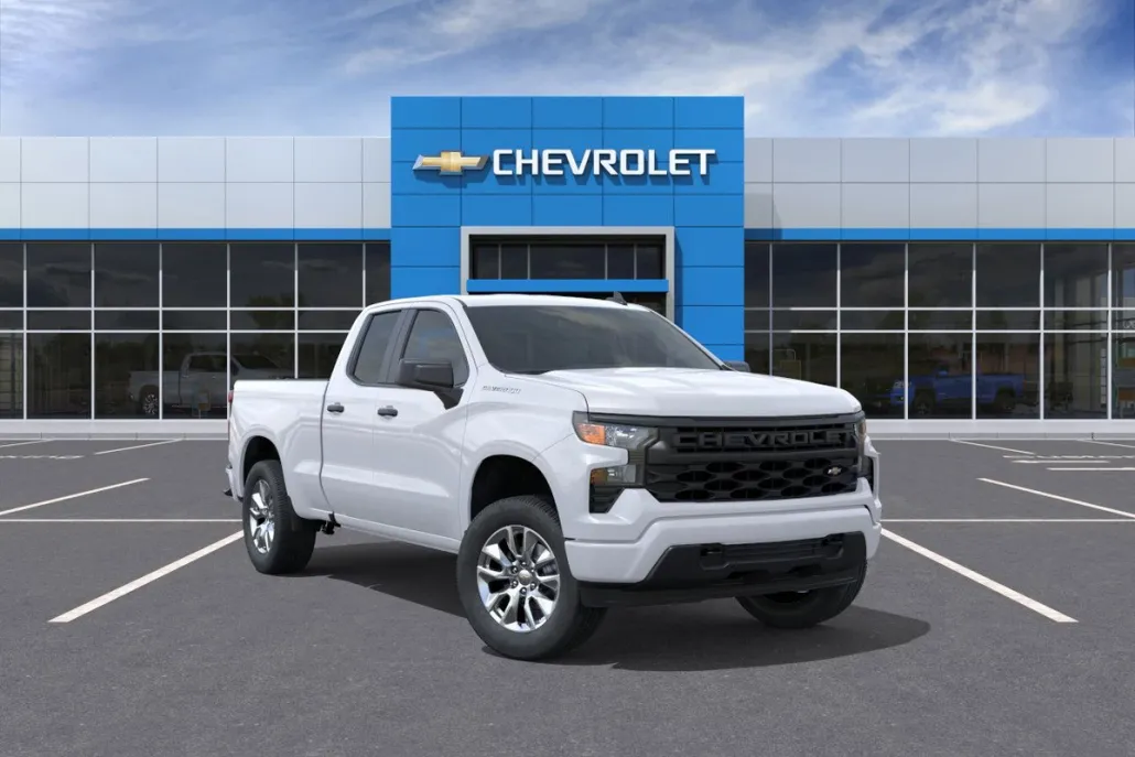 2026 Chevrolet Silverado 1500 Custom photo 1