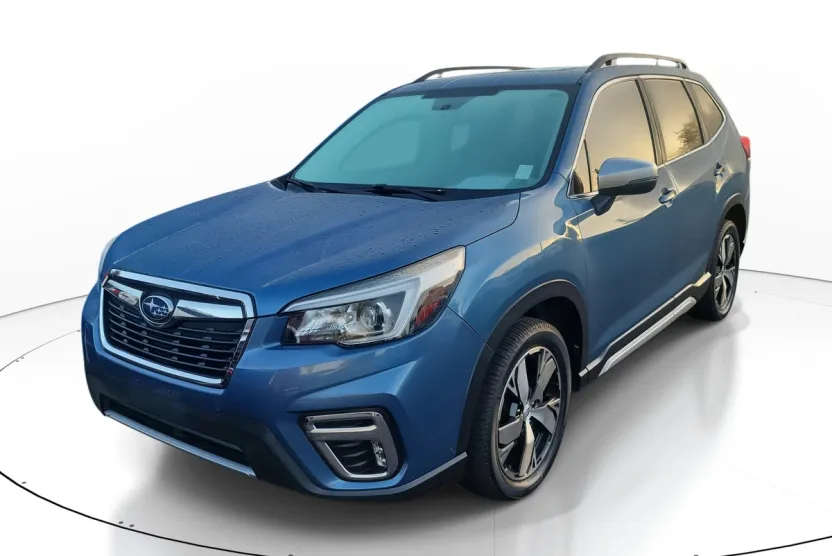 2020 Subaru Forester Touring photo 1