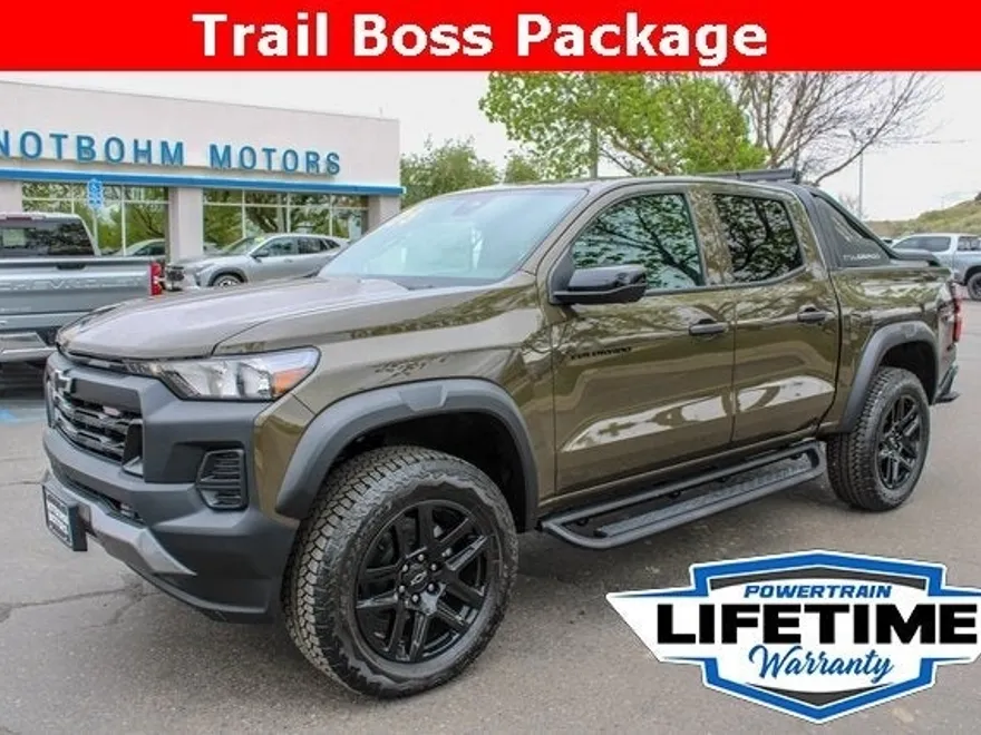 2025 Chevrolet Colorado Trail Boss photo 1