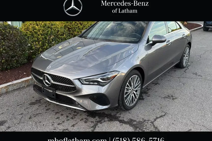 2025 Mercedes Benz CLA 250 4MATIC photo 1