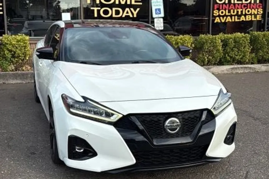 2021 Nissan Maxima SR photo 1