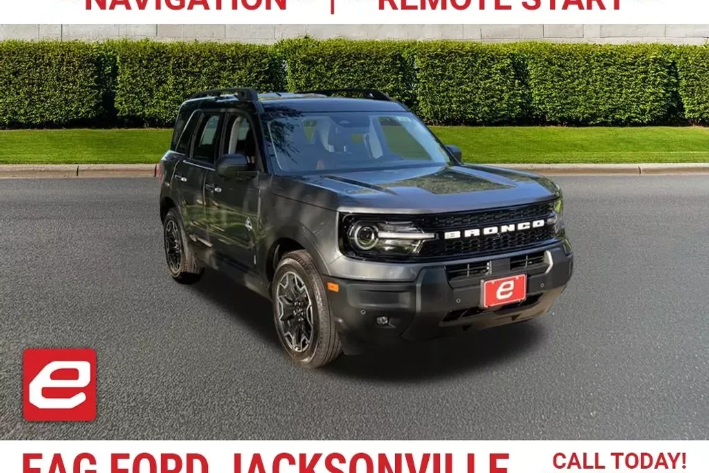 2025 Ford Bronco Sport Outer Banks photo 1