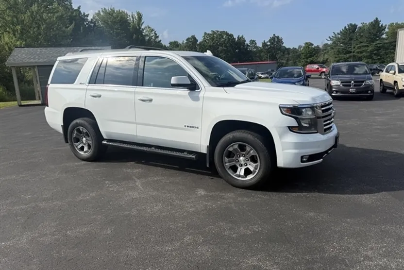 2016 Chevrolet Tahoe LT Z71 photo 1