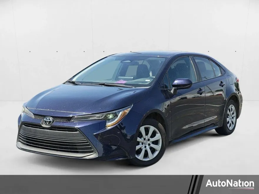 2024 Toyota Corolla LE photo 1