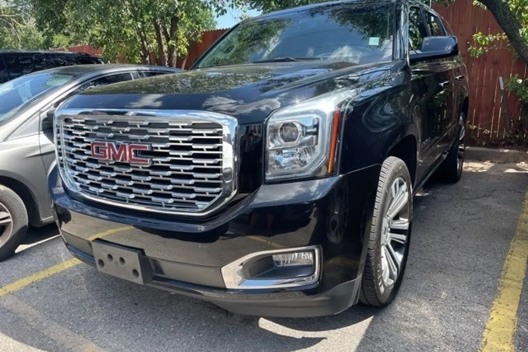 2020 Gmc Yukon Denali photo 1