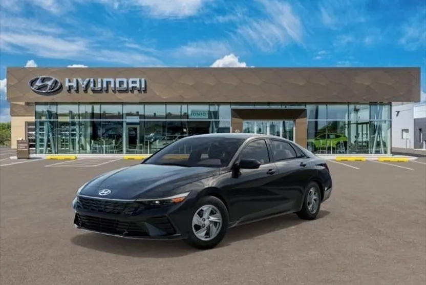 2025 Hyundai Elantra SE photo 1