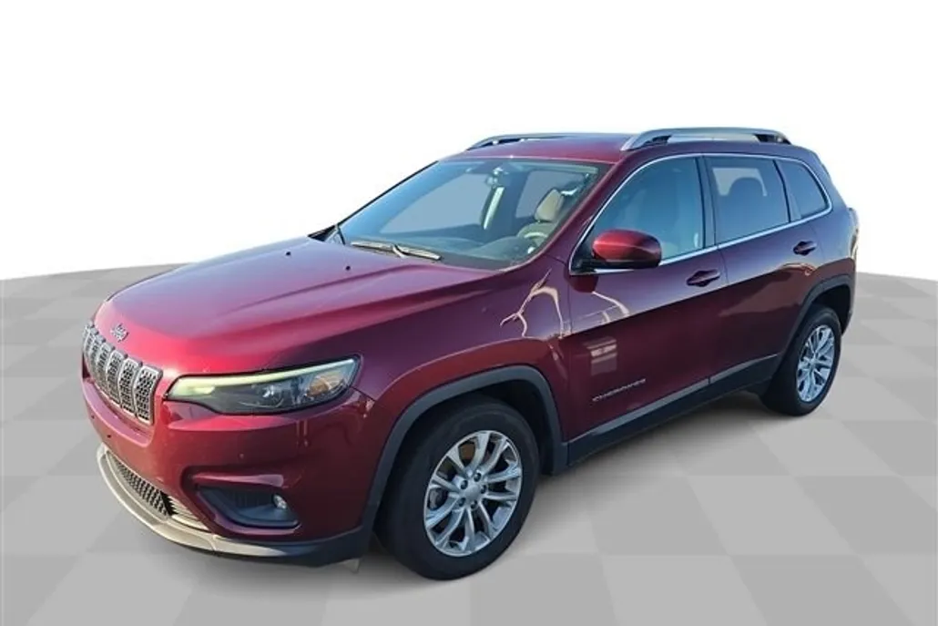 2019 Jeep Cherokee Latitude photo 1