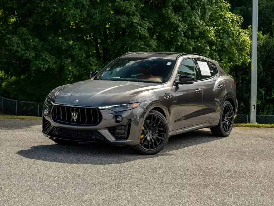 2022 Maserati Levante Modena photo 1