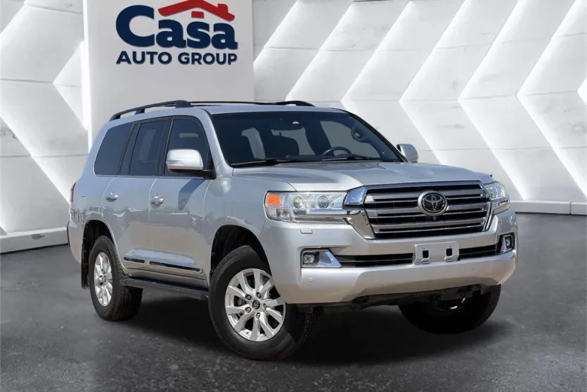 2021 Toyota Land Cruiser Base photo 1