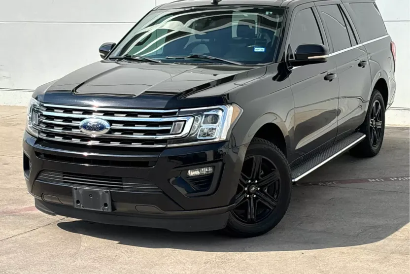 2021 Ford Expedition MAX XLT photo 1
