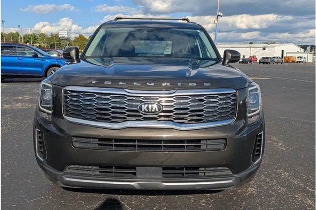 2020 Kia Telluride S photo 1