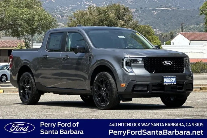 2025 Ford Maverick Lariat photo 1