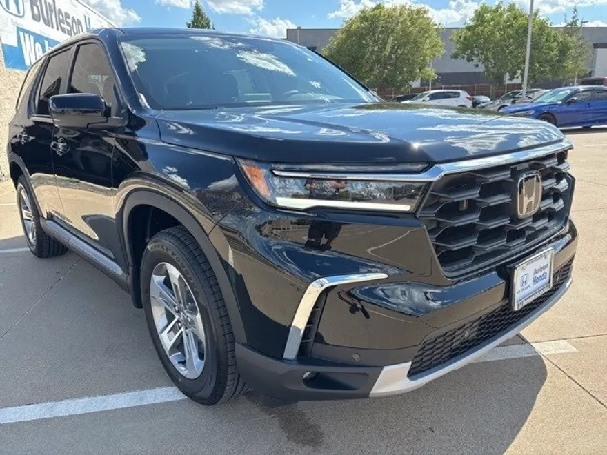 2025 Honda Pilot EX-L photo 1