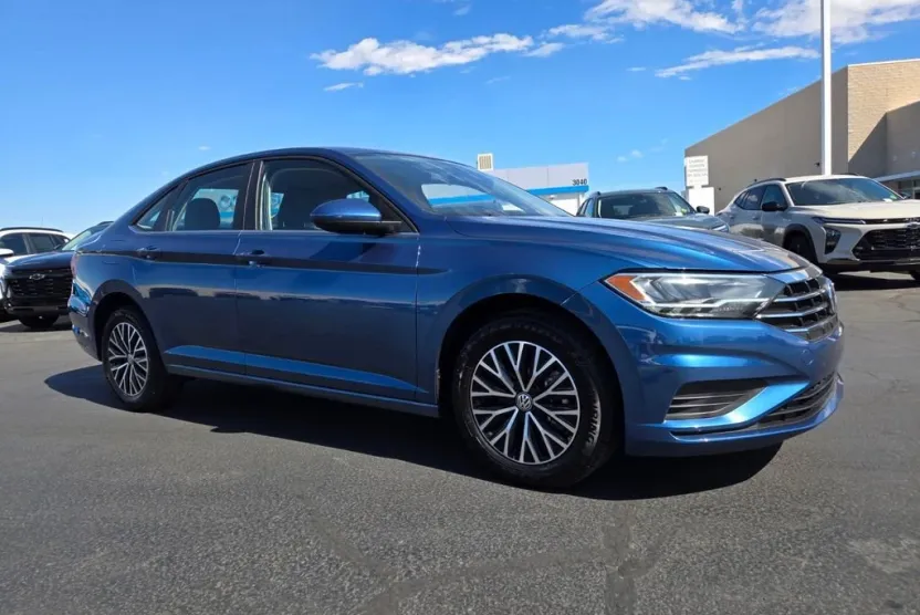 2021 Volkswagen Jetta S photo 1