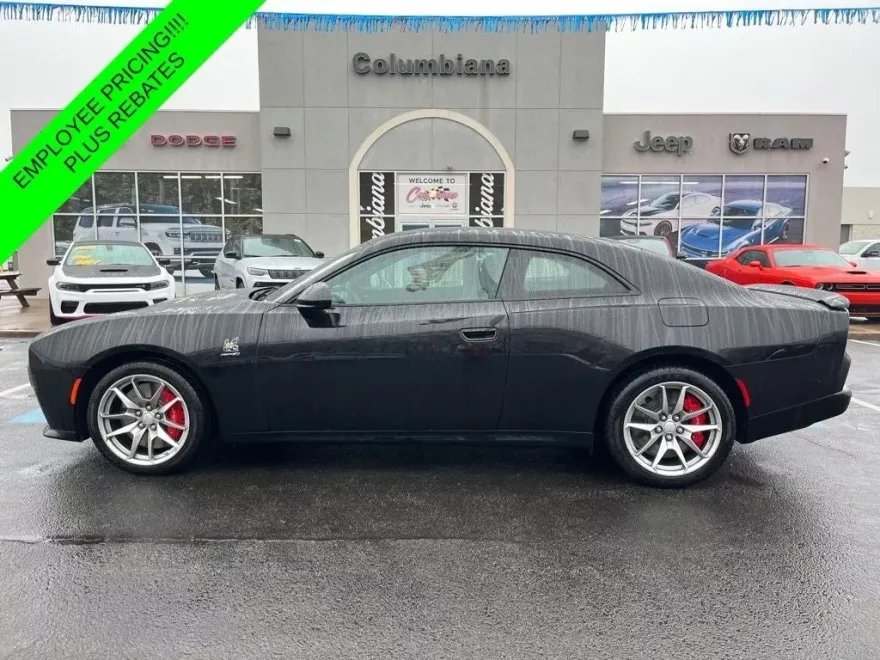 2025 Dodge Charger R/T Scat Pack photo 1