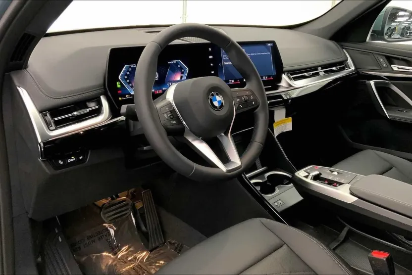 2025 Bmw X1 XDrive28i photo 1