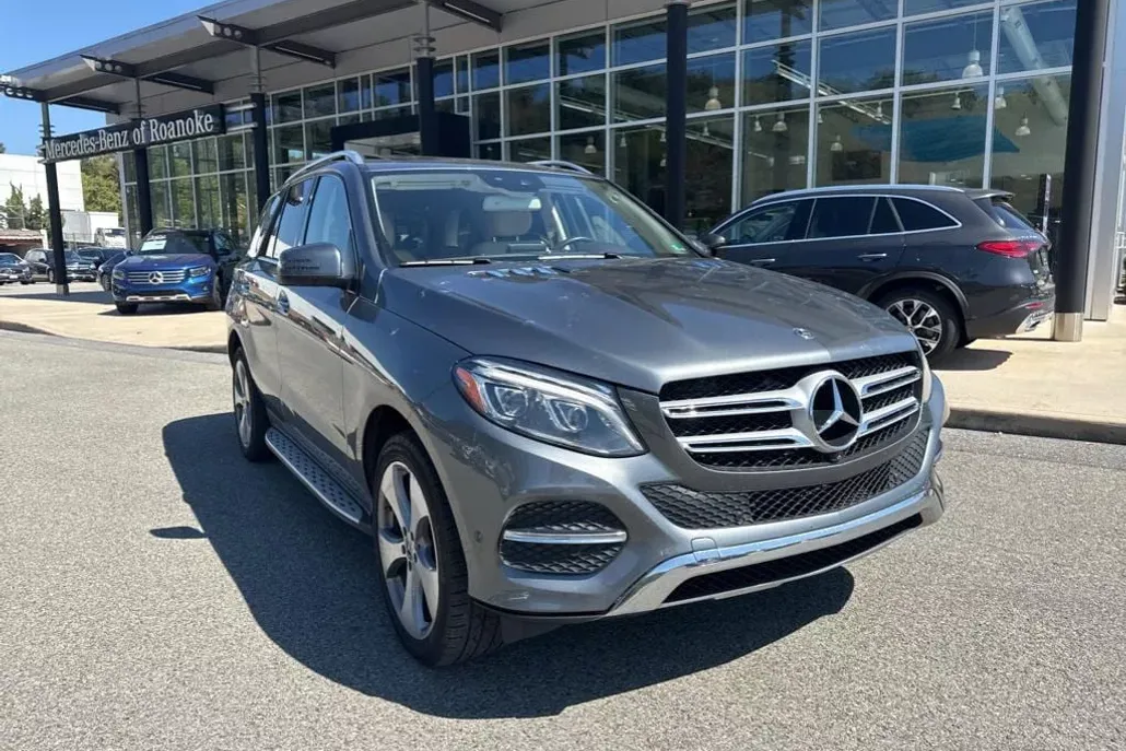 2017 Mercedes Benz GLE 350 4MATIC photo 1