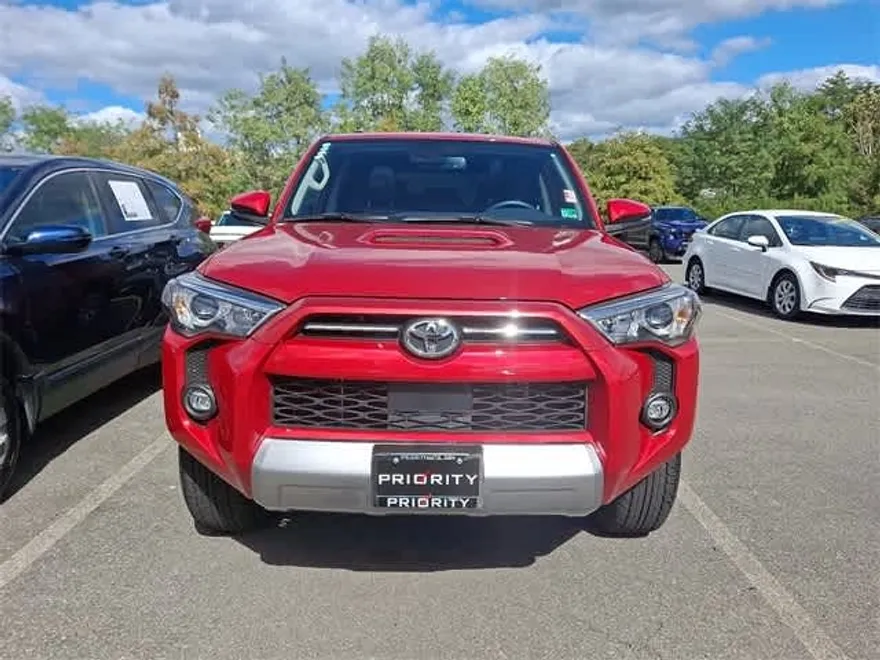 2023 Toyota 4Runner TRD Off-Road Premium photo 1