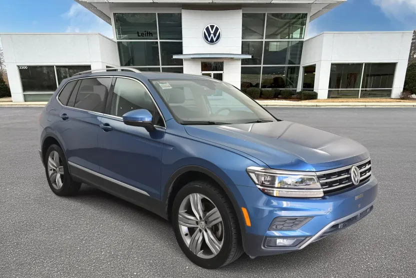 2019 Volkswagen Tiguan SEL Premium photo 1