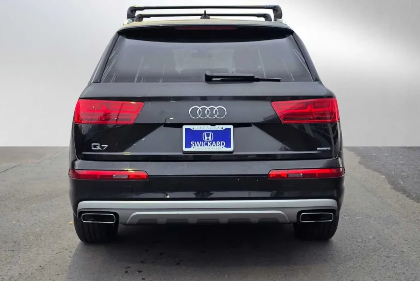 2019 Audi Q7 Premium photo 1