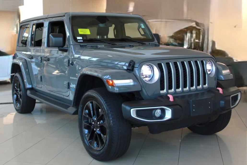 2021 Jeep Wrangler 4xe Unlimited Sahara photo 1