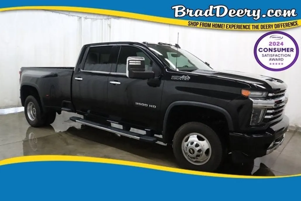 2022 Chevrolet Silverado 3500HD High Country photo 1