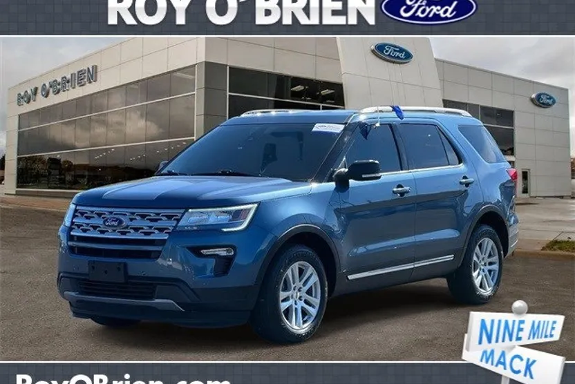 2019 Ford Explorer XLT photo 1