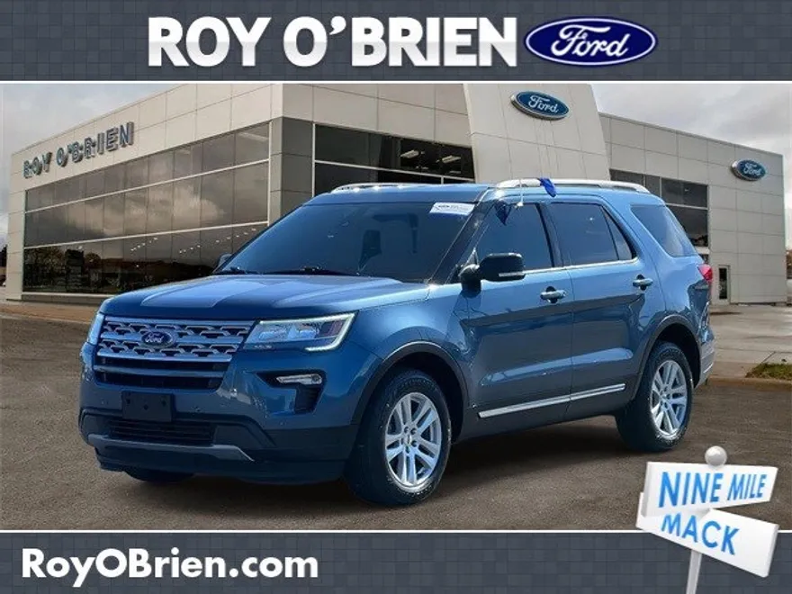2019 Ford Explorer XLT photo 1
