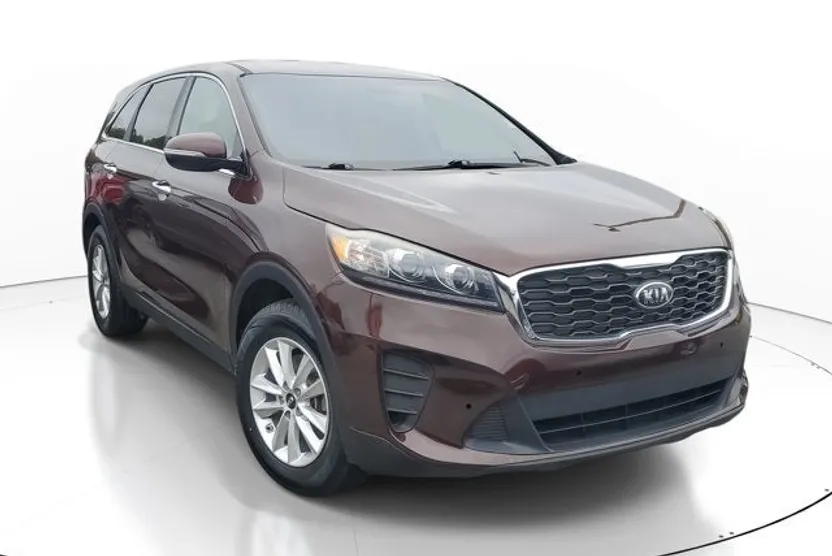 2020 Kia Sorento LX photo 1