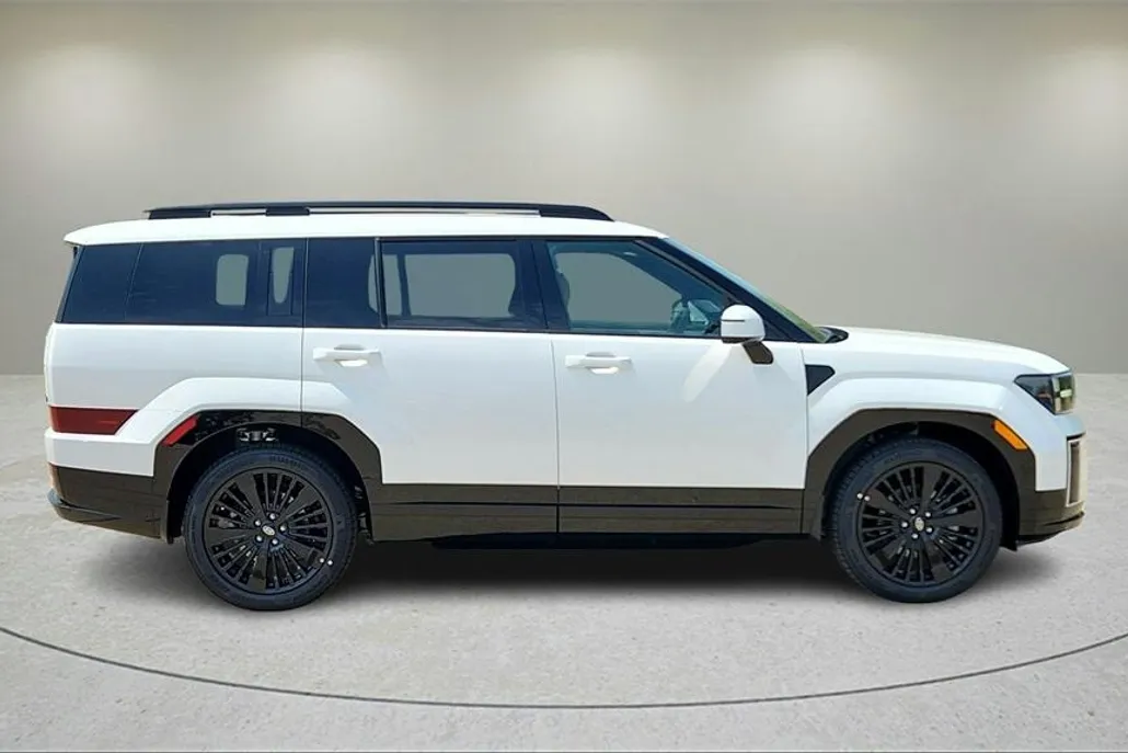 2026 Hyundai Santa Fe Calligraphy photo 1
