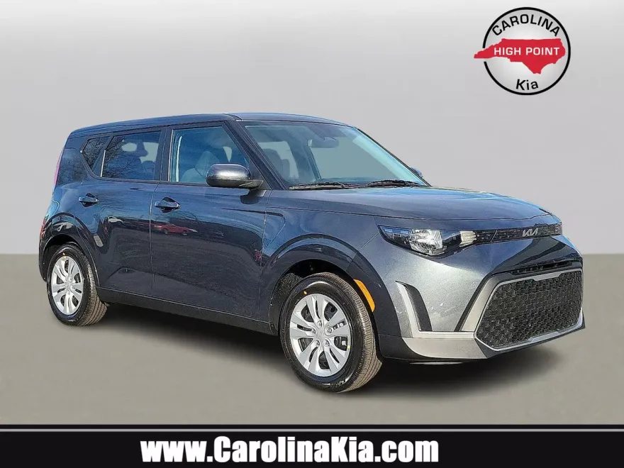 2025 Kia Soul LX photo 1