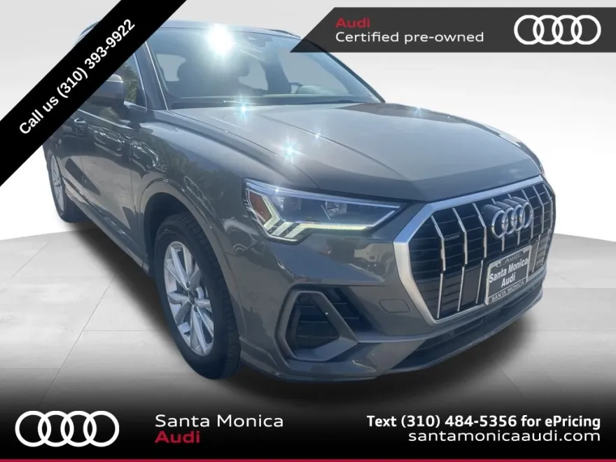 2022 Audi Q3 S line Premium Plus photo 1