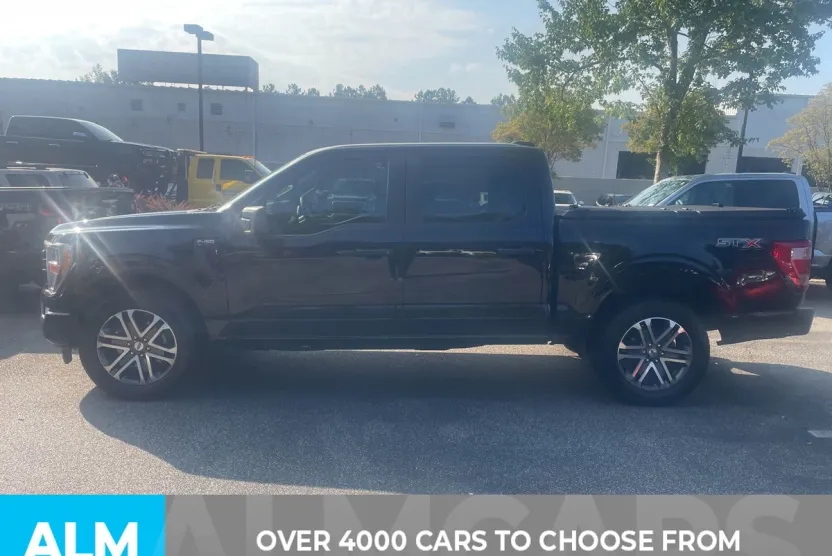 2022 Ford F-150 XL photo 1
