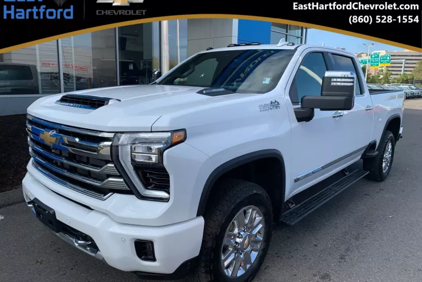 2025 Chevrolet Silverado 2500HD High Country photo 1