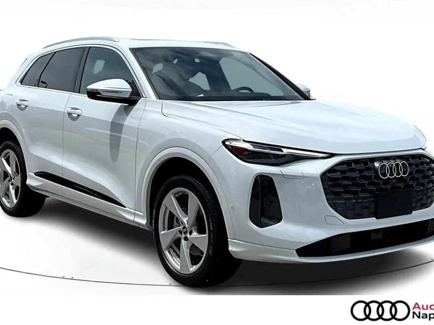 2025 Audi Q5 2.0T Premium Plus photo 1