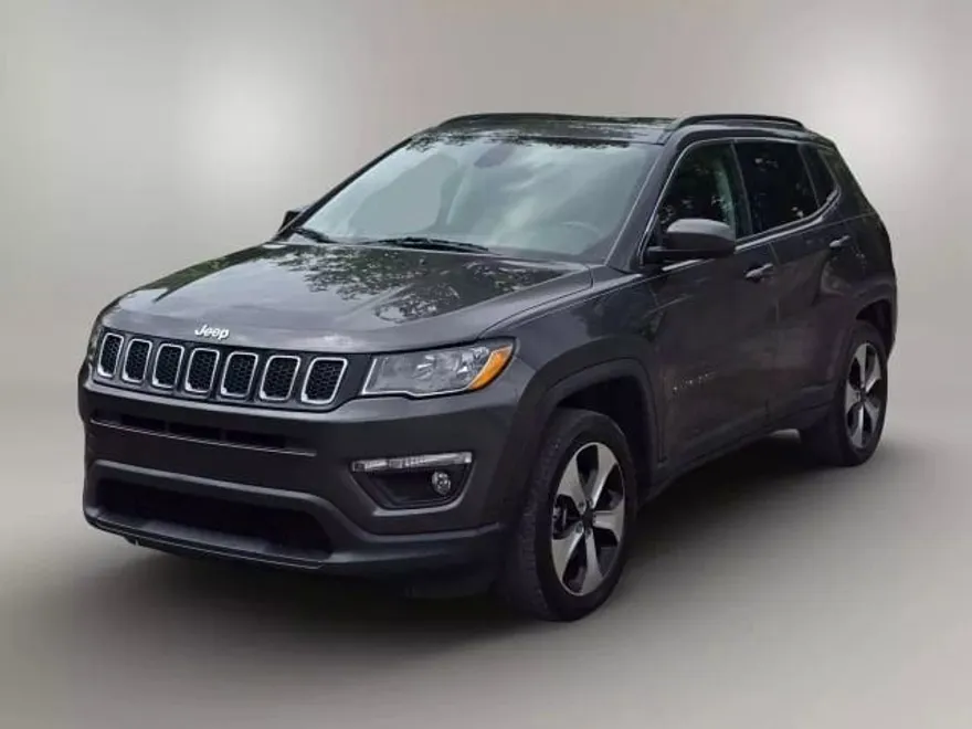 2019 Jeep Compass North Edition Latitude photo 1