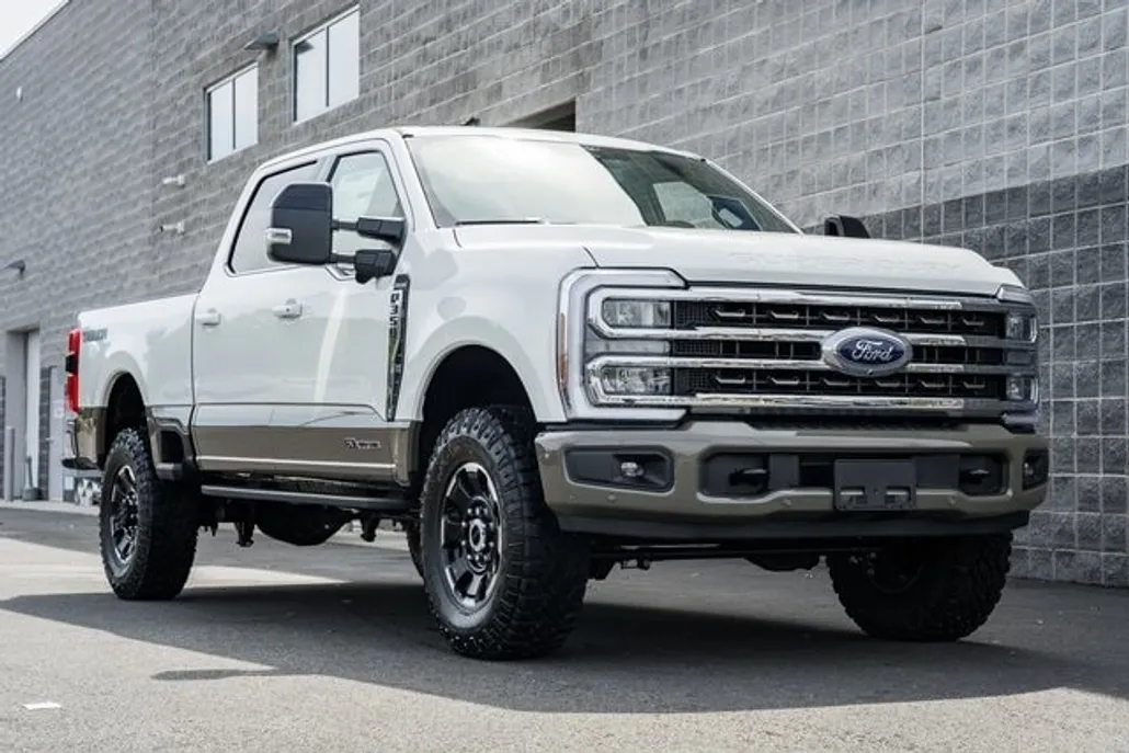 2026 Ford F-350 King Ranch photo 1
