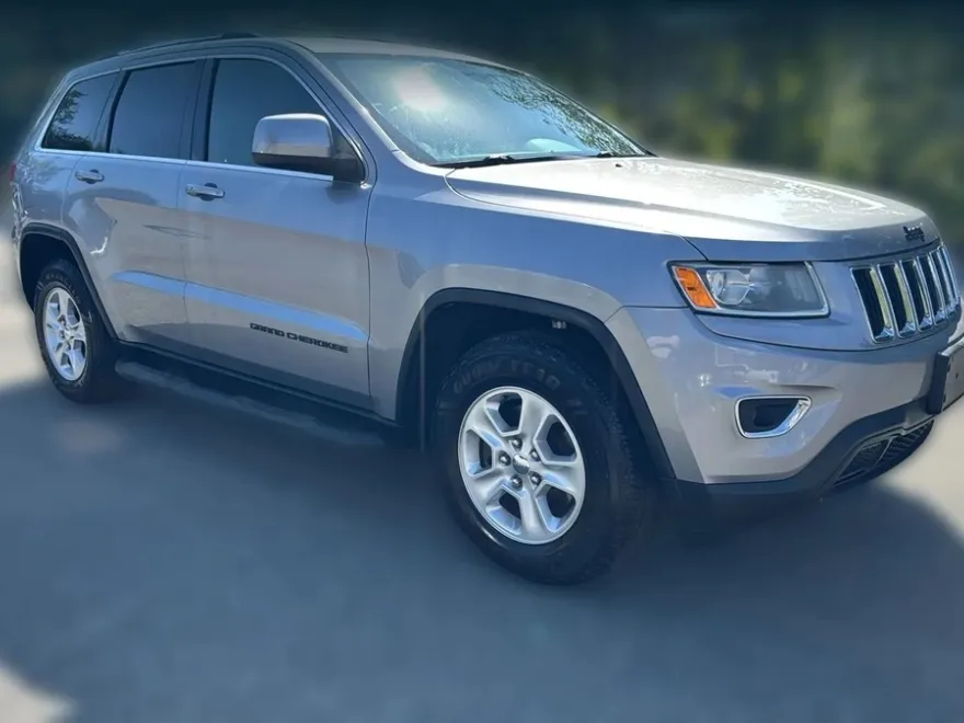 2016 Jeep Grand Cherokee Laredo E Sport photo 1