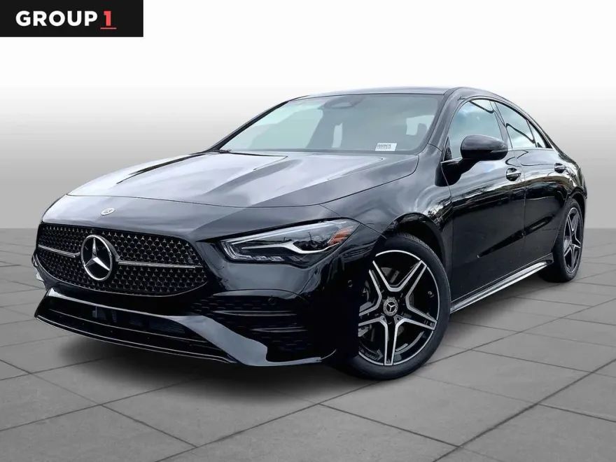 2025 Mercedes Benz CLA 250 4MATIC photo 1