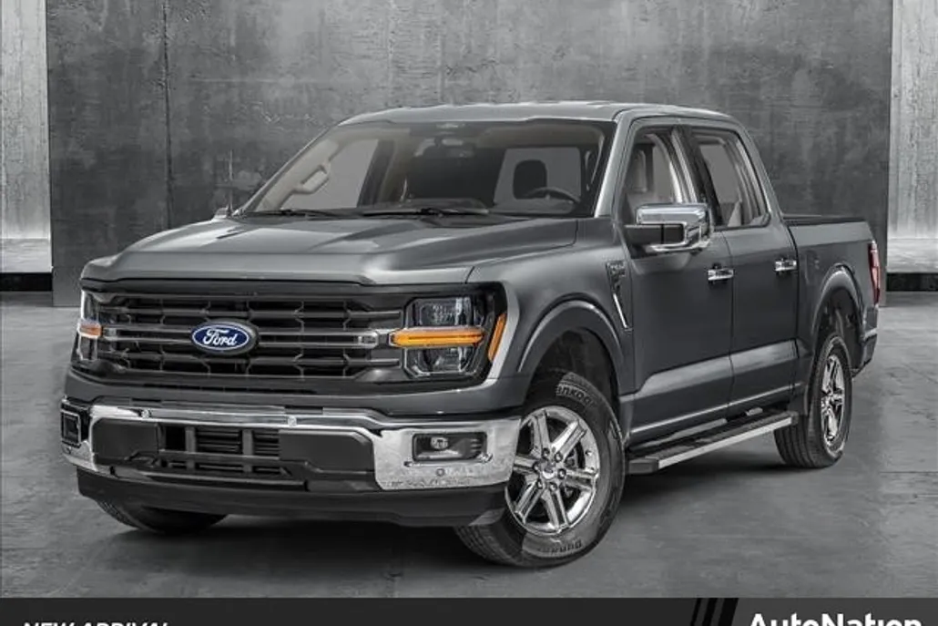 2025 Ford F-150 XLT photo 1