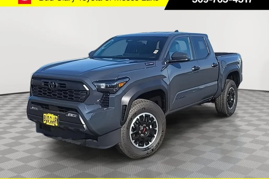 2025 Toyota Tacoma TRD Off-Road photo 1