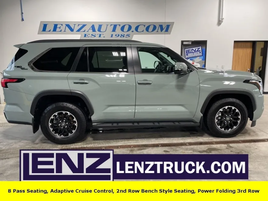 2025 Toyota Sequoia Platinum photo 1