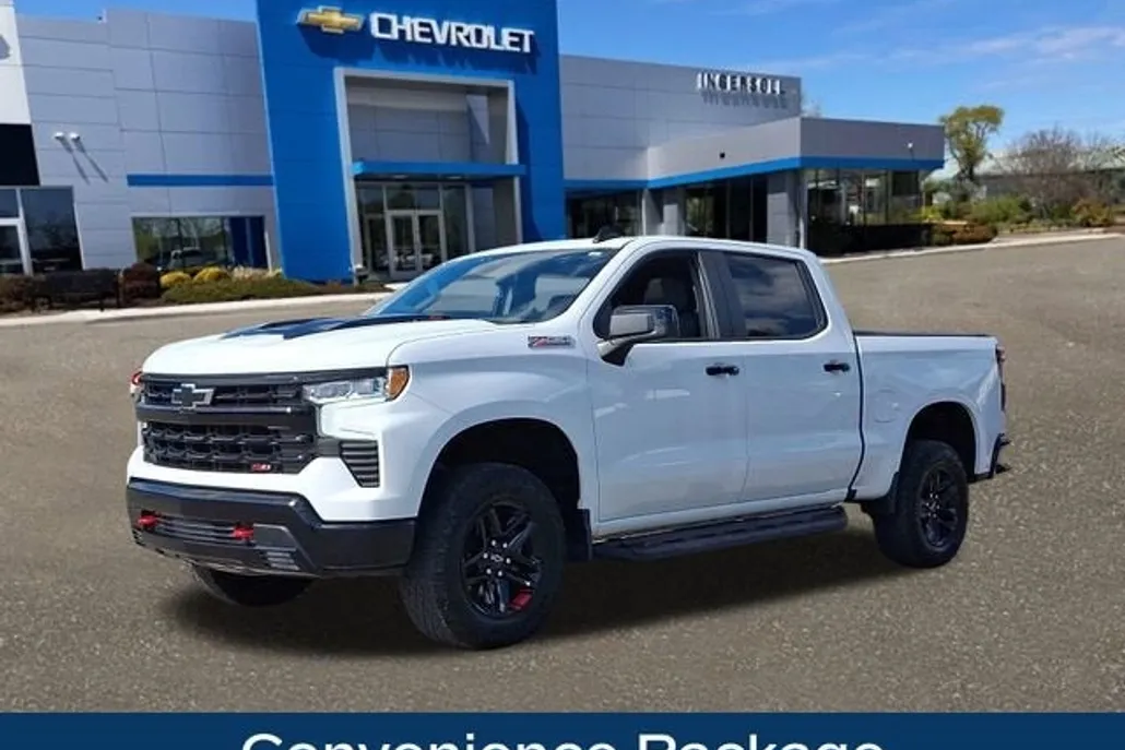 2024 Chevrolet Silverado 1500 LT Trail Boss photo 1