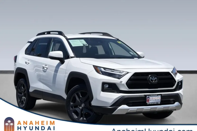 2023 Toyota RAV4 Adventure photo 1