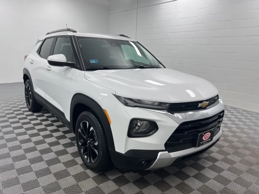 2021 Chevrolet Trailblazer LT photo 1