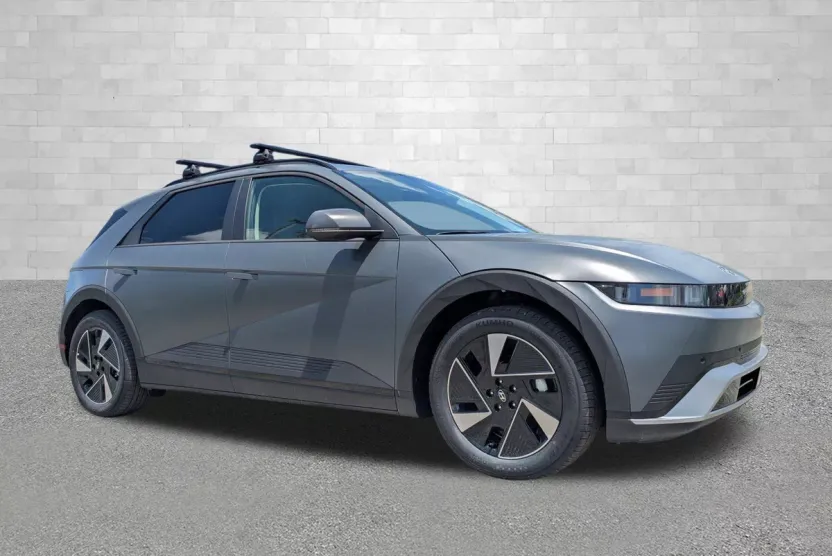 2025 Hyundai Ioniq 5 SEL photo 1