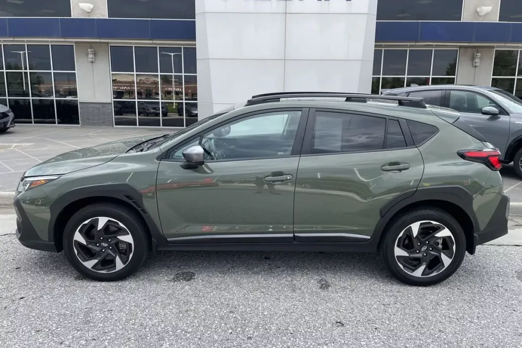 2024 Subaru Crosstrek Limited photo 1