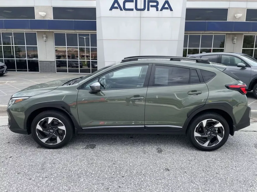 2024 Subaru Crosstrek Limited photo 1